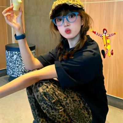 我的老婆是棵柳树